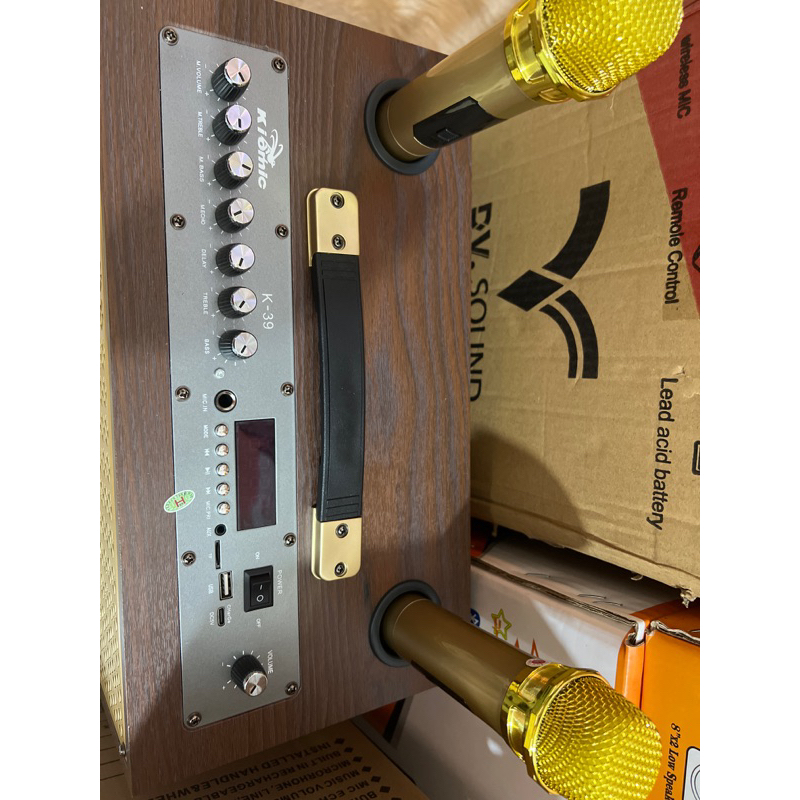 Loa xách tay kèm 2 mic