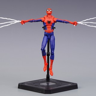 Mô hình Action figure MAFEX Spiderman HomeComing
