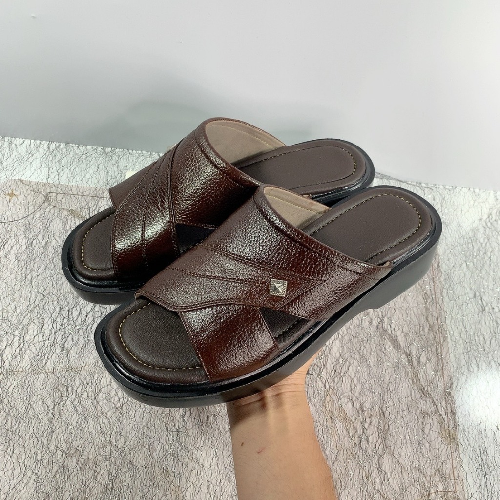 Dép Nam Quai Ngang Trung Niên Phom Nhỏ Da Bò Cao Cấp C10