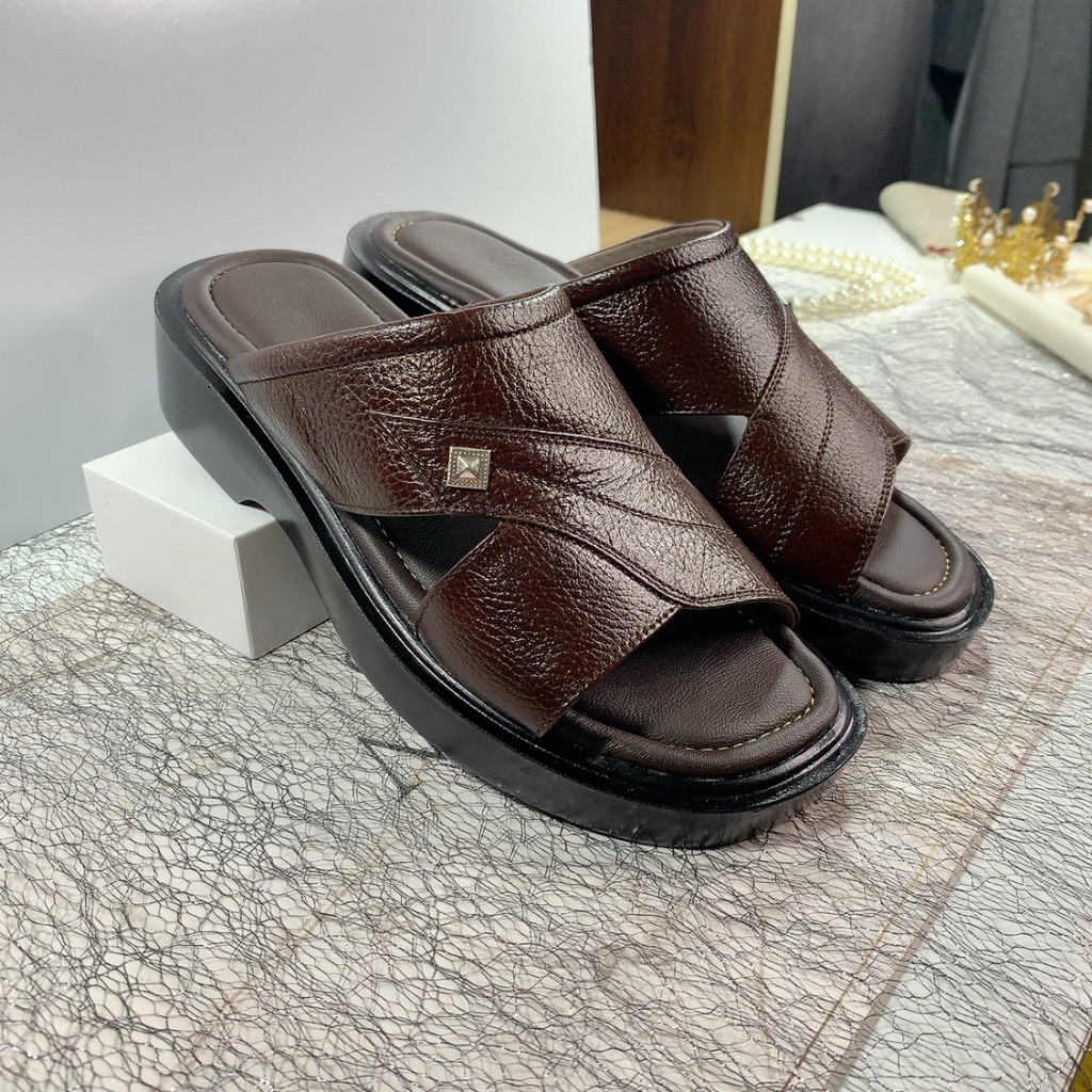 Dép Nam Quai Ngang Trung Niên Phom Nhỏ Da Bò Cao Cấp C10