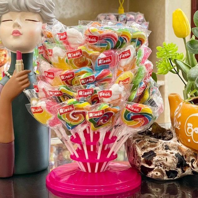 Kẹo mút xiên đế Risen siêu ngon - Ăn vặt tuổi thơ