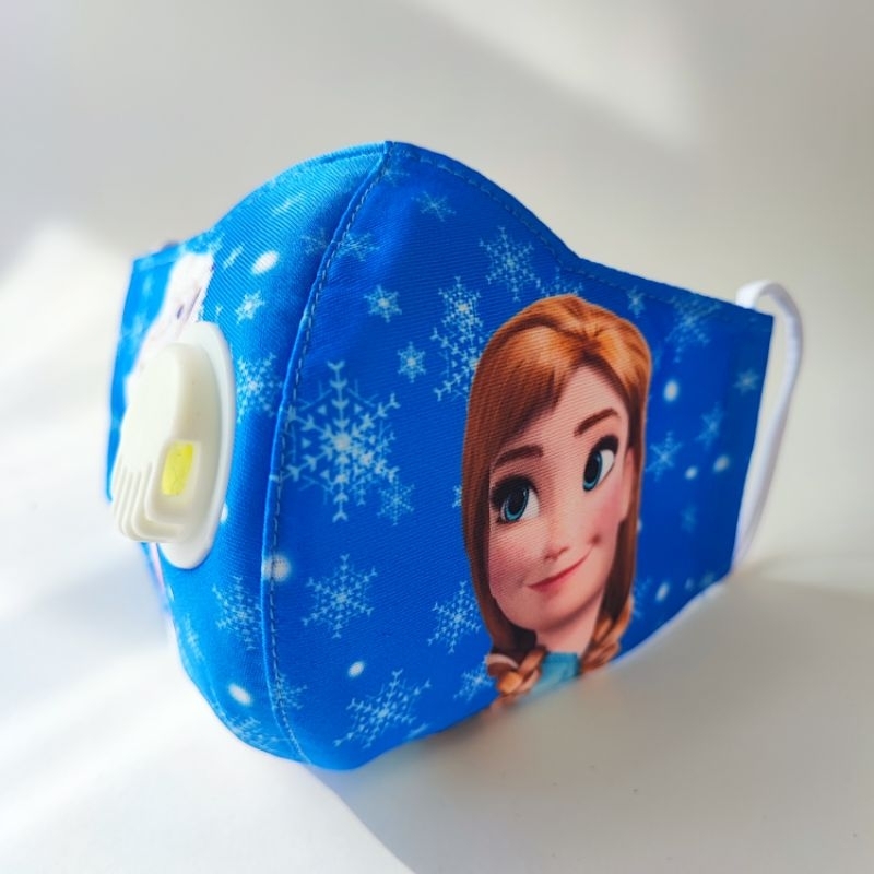 Khẩu trang vải Elsa 3 lớp, có van thở 1 chiều, dây rút điều chỉnh độ rộng