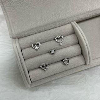 Khuyên Tai Đá Trắng Hình Tim Rỗng • Lamontshop