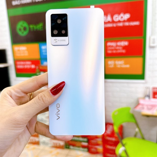 Nắp lưng Vivo V21 5G  đóng gói kỹ