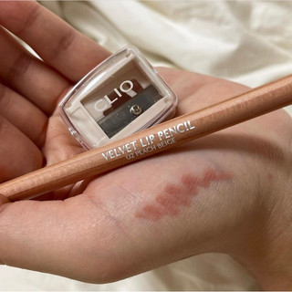 CHÌ KẺ VIỀN MÔI CỜ LI Ô + ĐỒ CHUỐT
