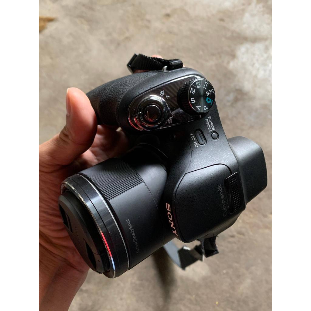 Máy ảnh Sony Cyber-shot DSC-H400