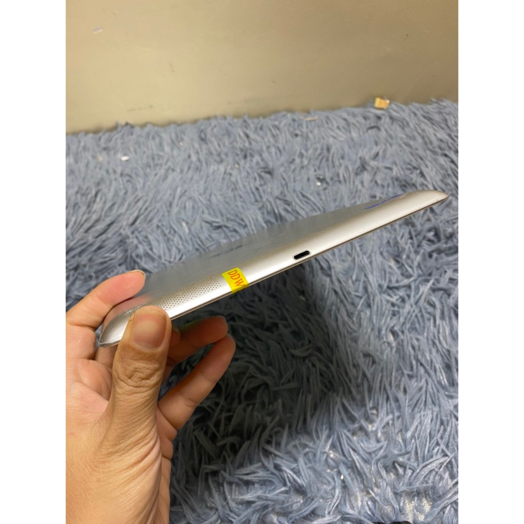 Máy tính bảng lpad.4 wifi zin đẹp