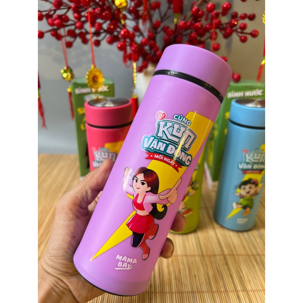 Bình nước thủy tinh bọc nhựa - Kun