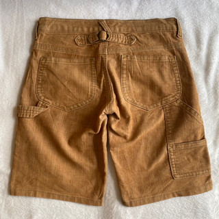 quần short nhung tăm