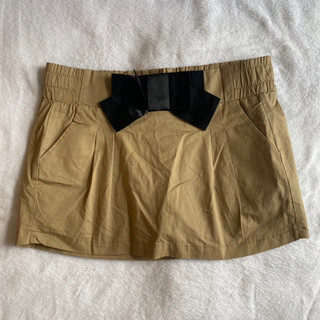 quần short nhung tăm