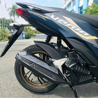 Dè chắn bùn sau vario 125-150 2018->2023 nhựa đen