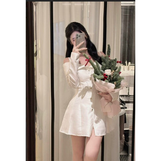 ĐẦM TRẮNG 2S RỚT VAI PHỐI NÚT