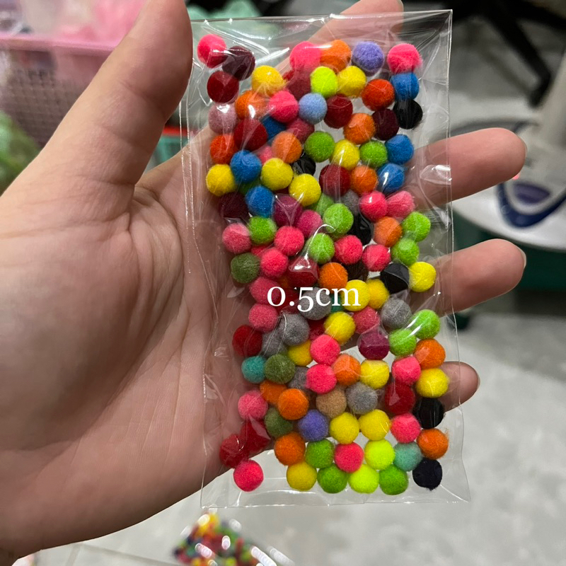 5gram - Hạt bông tròn, Pom Pom cỡ nhỏ dùng để trang trí cây thông Noel, Giáng sinh, Xmas
