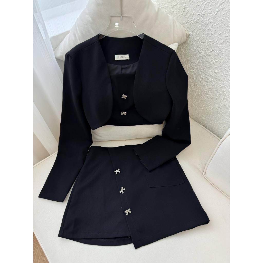 KIERA SET áo chân váy đính charm nơ đá kèm blazer | The First - Pre Fall 2023 The Unnie Collection