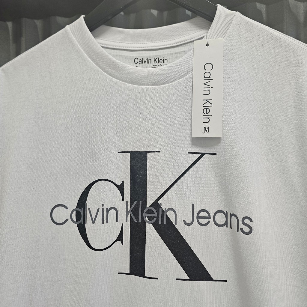 Chính hãng Áo thun CK - Cal.vin Kle.in Oversized Monogram T-shirt - authentic 100%