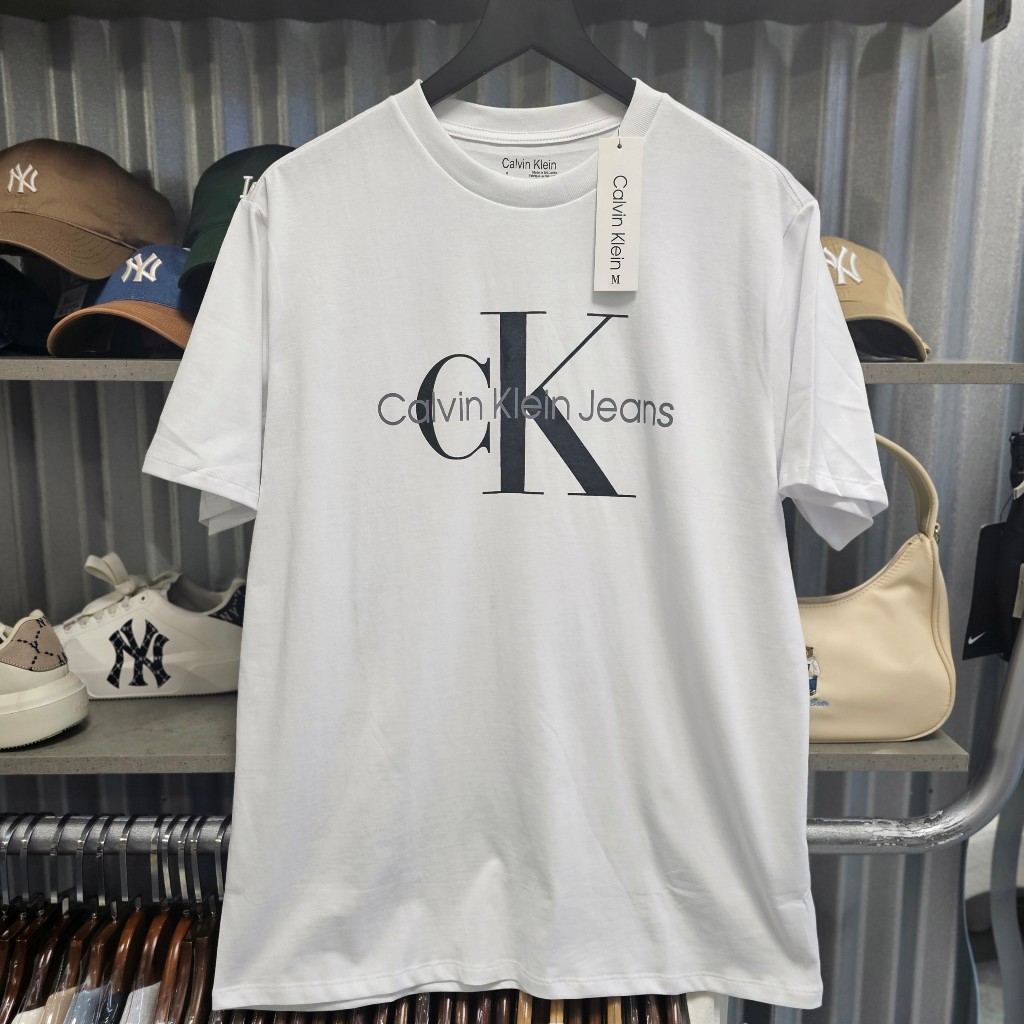 Chính hãng Áo thun CK - Cal.vin Kle.in Oversized Monogram T-shirt - authentic 100%