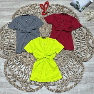 Áo thun soắn ngực tay ngắn