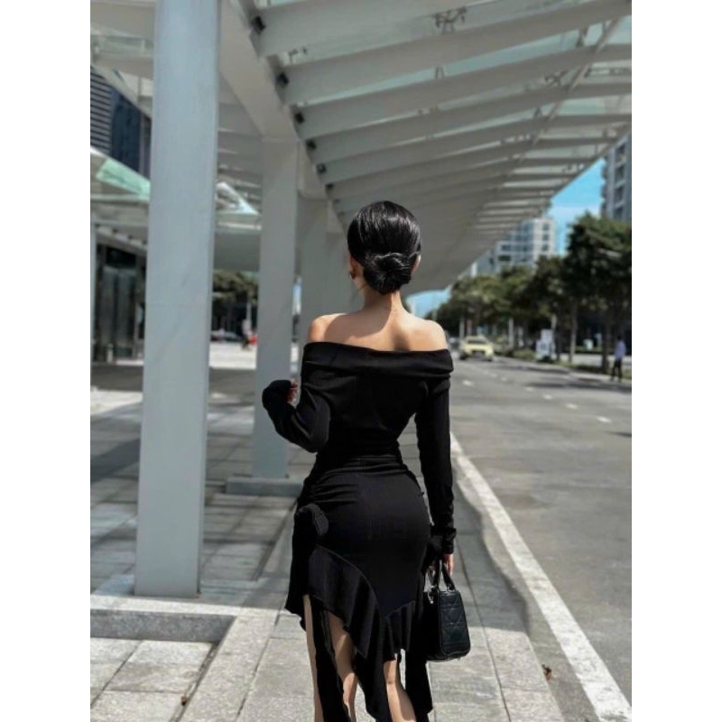 LIKEHER - Đầm Body Trễ Vai Body Tua Rua D113