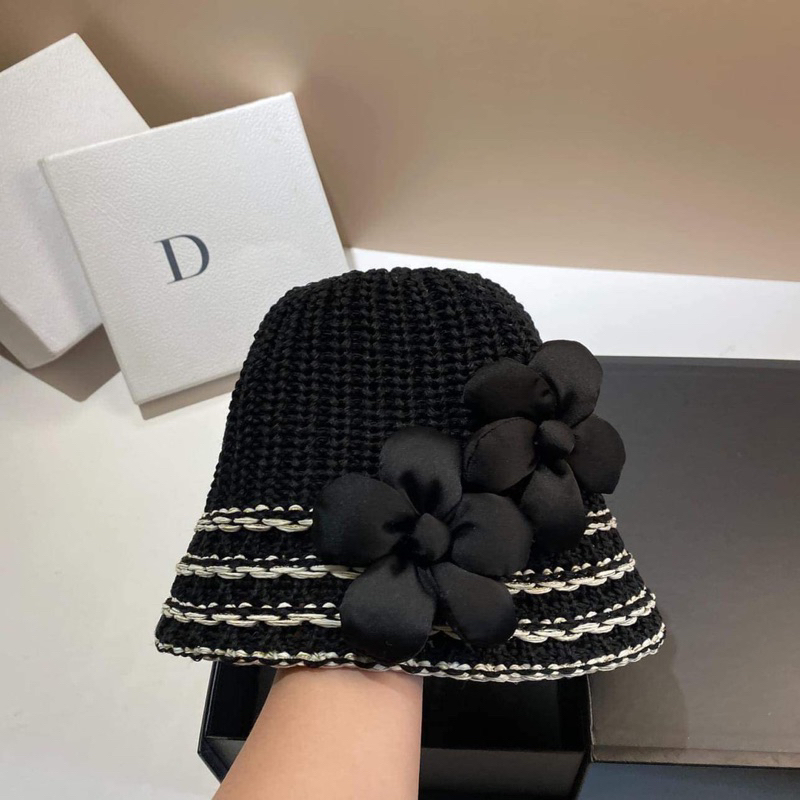 Pass mũ len đan hoa