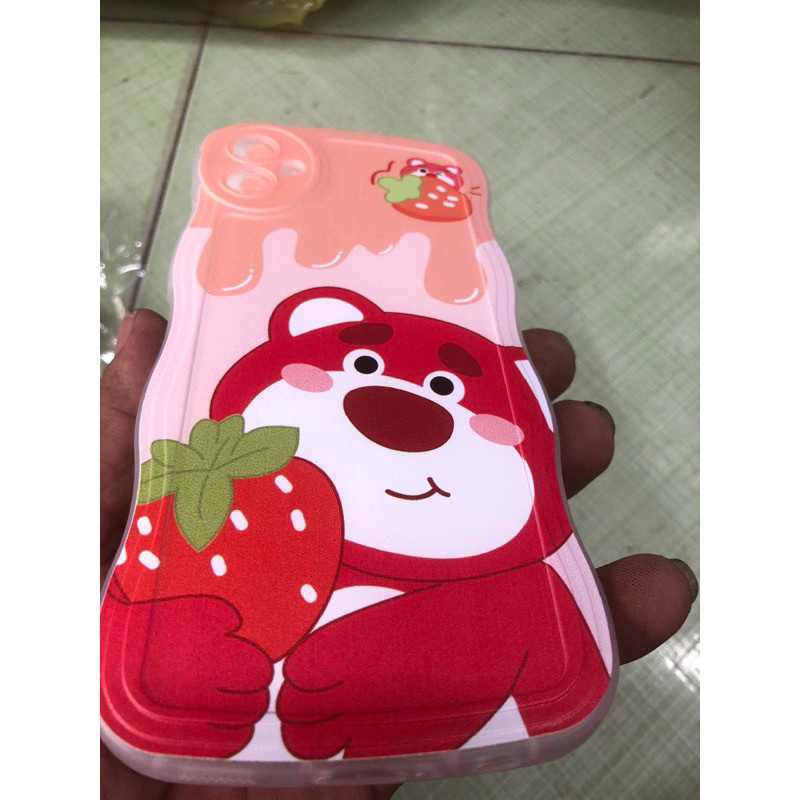 Ốp Sámung A05 ; A05S gấu dâu thời trang bảo vệ Camera .