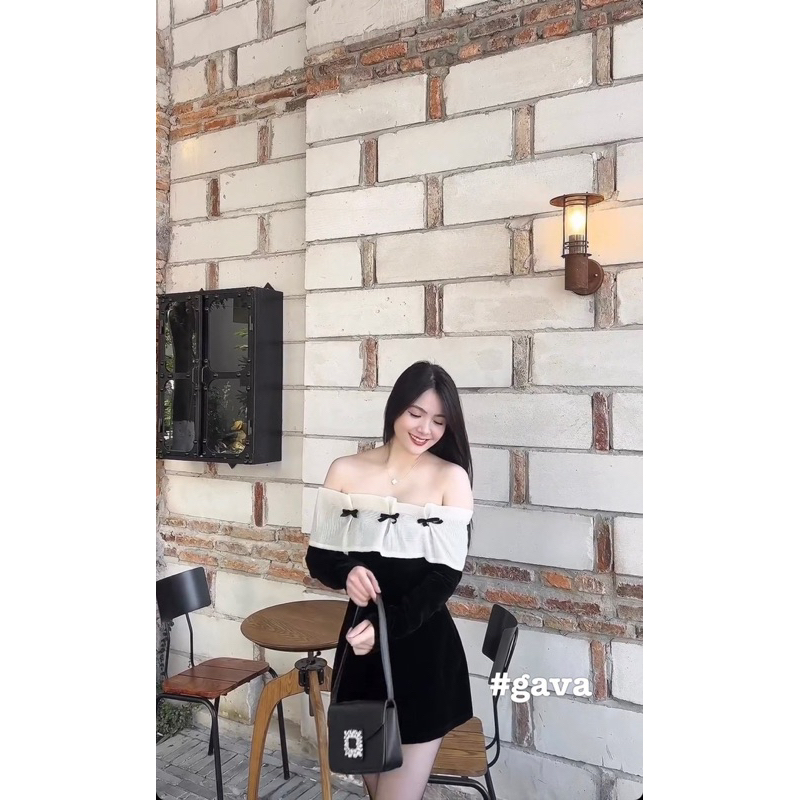 Váy trễ vai voan be đính nơ