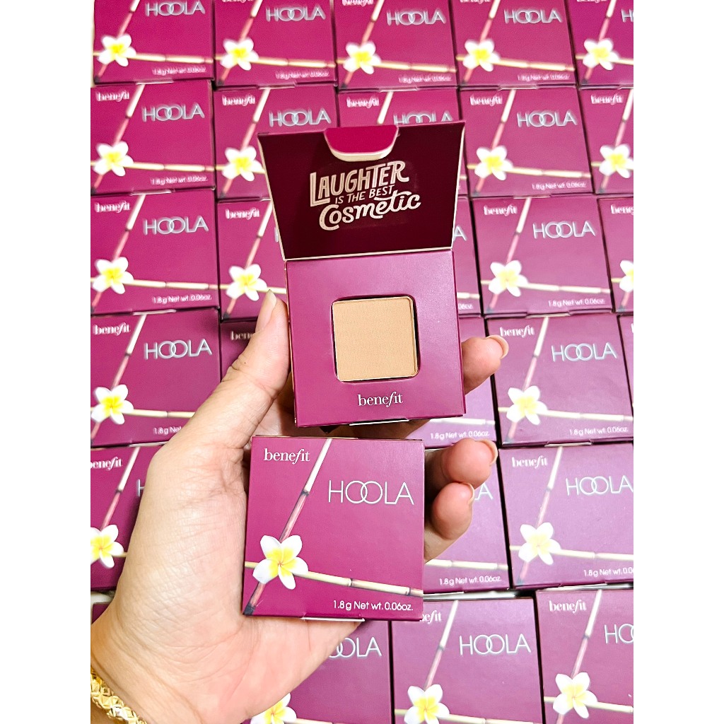 Phấn Tạo khối Benefit Hoola Bronzing Powder