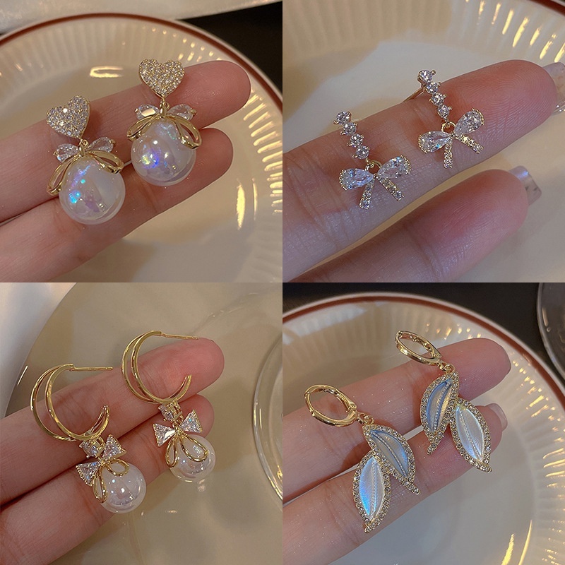 Bông Tai Đính Đá Thời Trang Duyên Dáng Cho Nữ