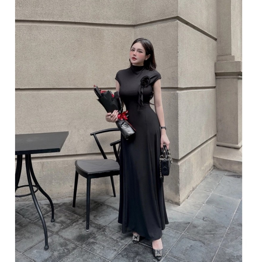 Đầm body maxi xòe tay ngắn cổ lọ ngực đính hoa chất thun gân tăm mềm mát sang chảnh