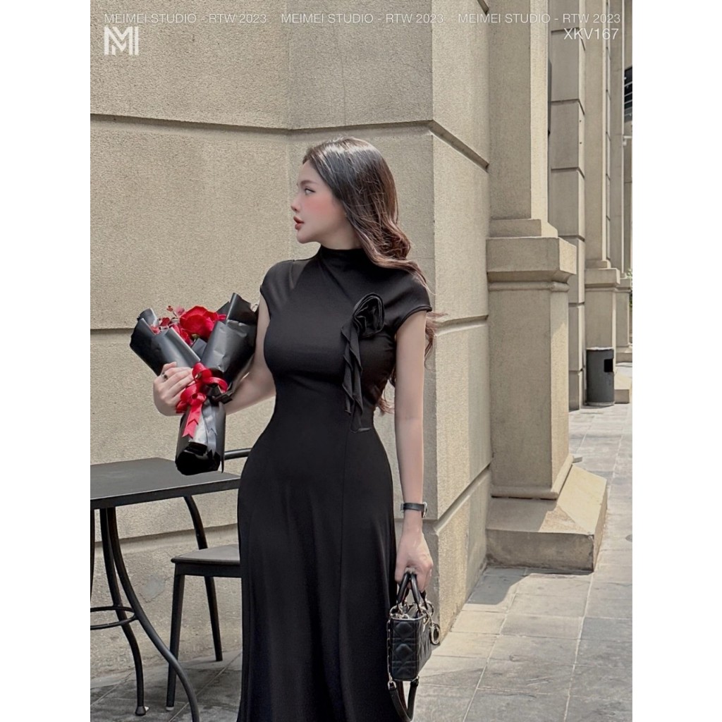 Đầm body maxi xòe tay ngắn cổ lọ ngực đính hoa chất thun gân tăm mềm mát sang chảnh