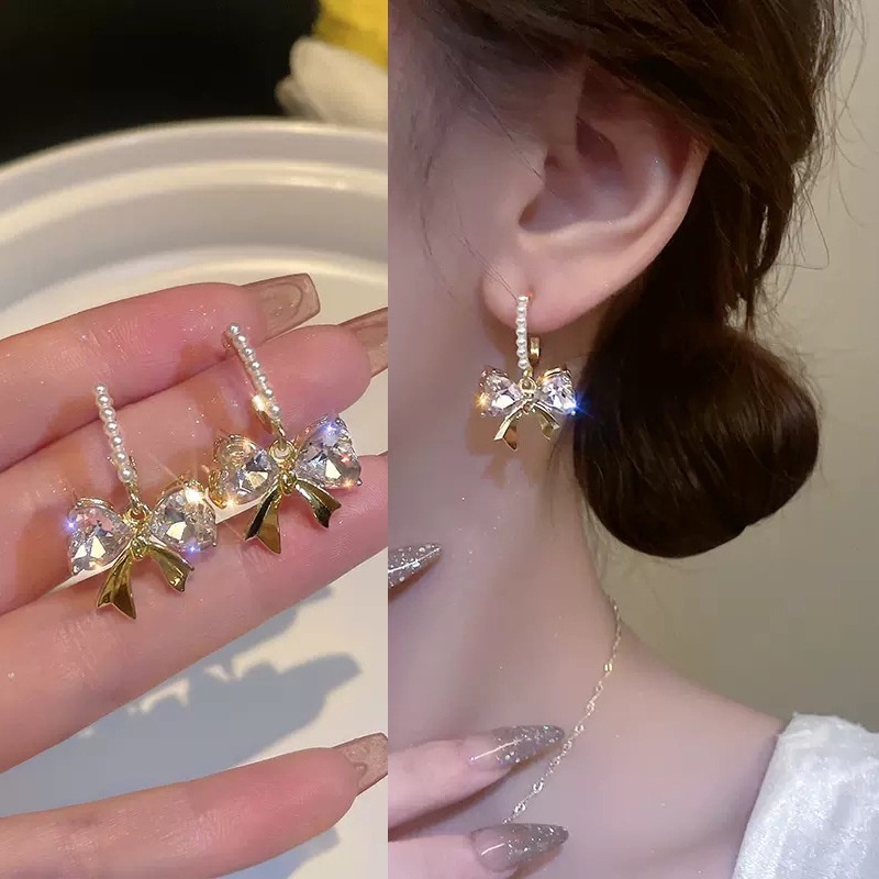 Bông Tai Đính Đá Thời Trang Duyên Dáng Cho Nữ