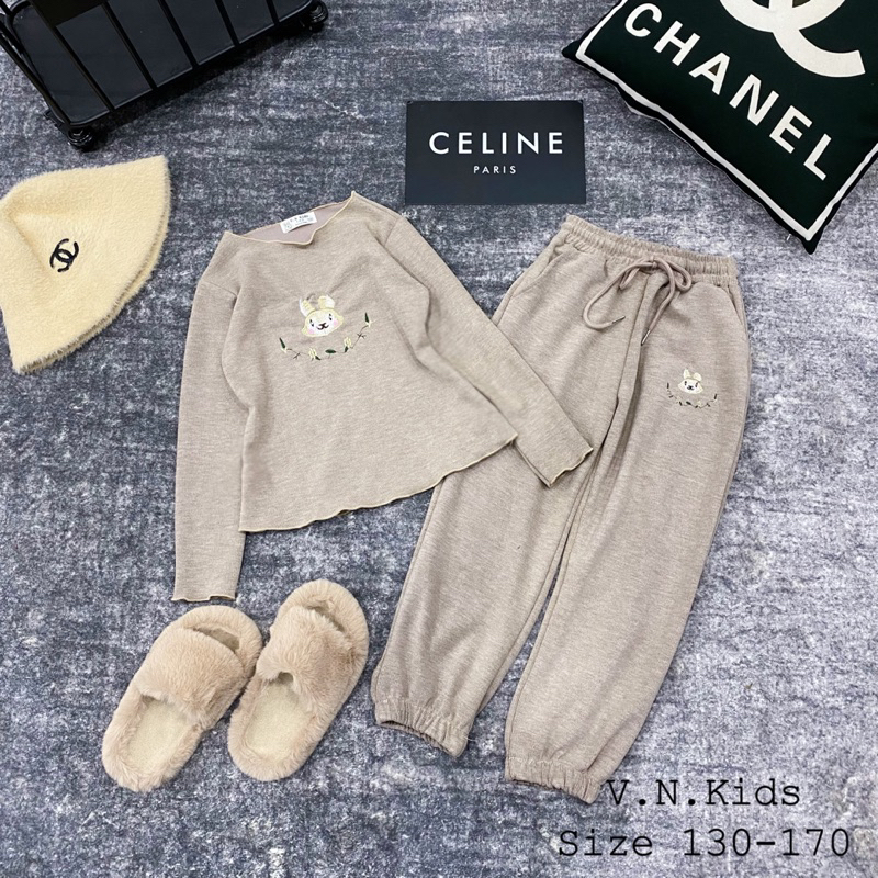 Bộ len lông thêu Thỏ kute xinh dã man cho Bé 18kg-44kg