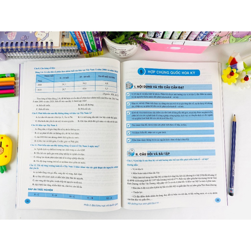 Sách - Combo 2 cuốn Bồi dưỡng học sinh giỏi Địa Lí 11 + Phát triển năng lực Địa Lí 11 (Biên soạn theo chương trình GDPT