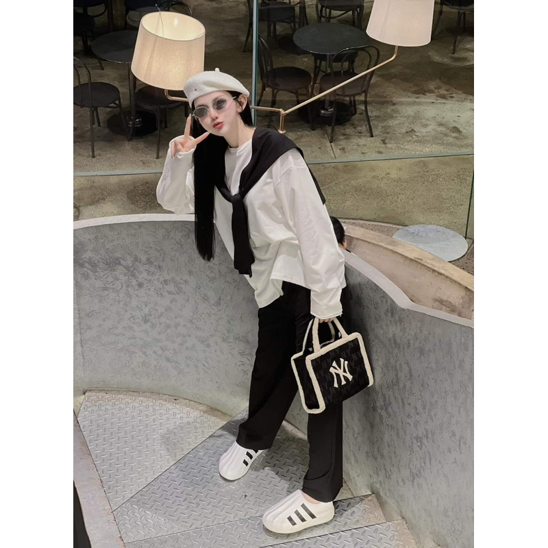 Túi tote mlb ny viền lông cừu siêu hot mới nhất xịn sò 23cm