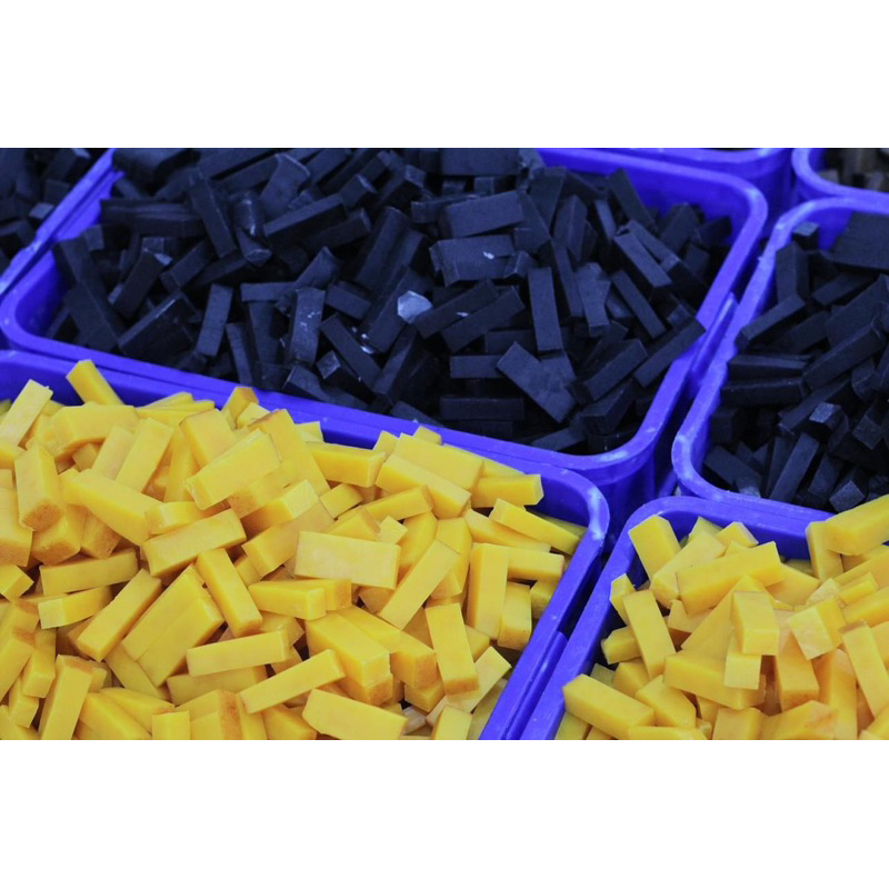 Vụn xà bông sinh dược 1kg tặng 2 túi lưới🌿Vụn đẹp,to,date mới,hạn dùng lâu