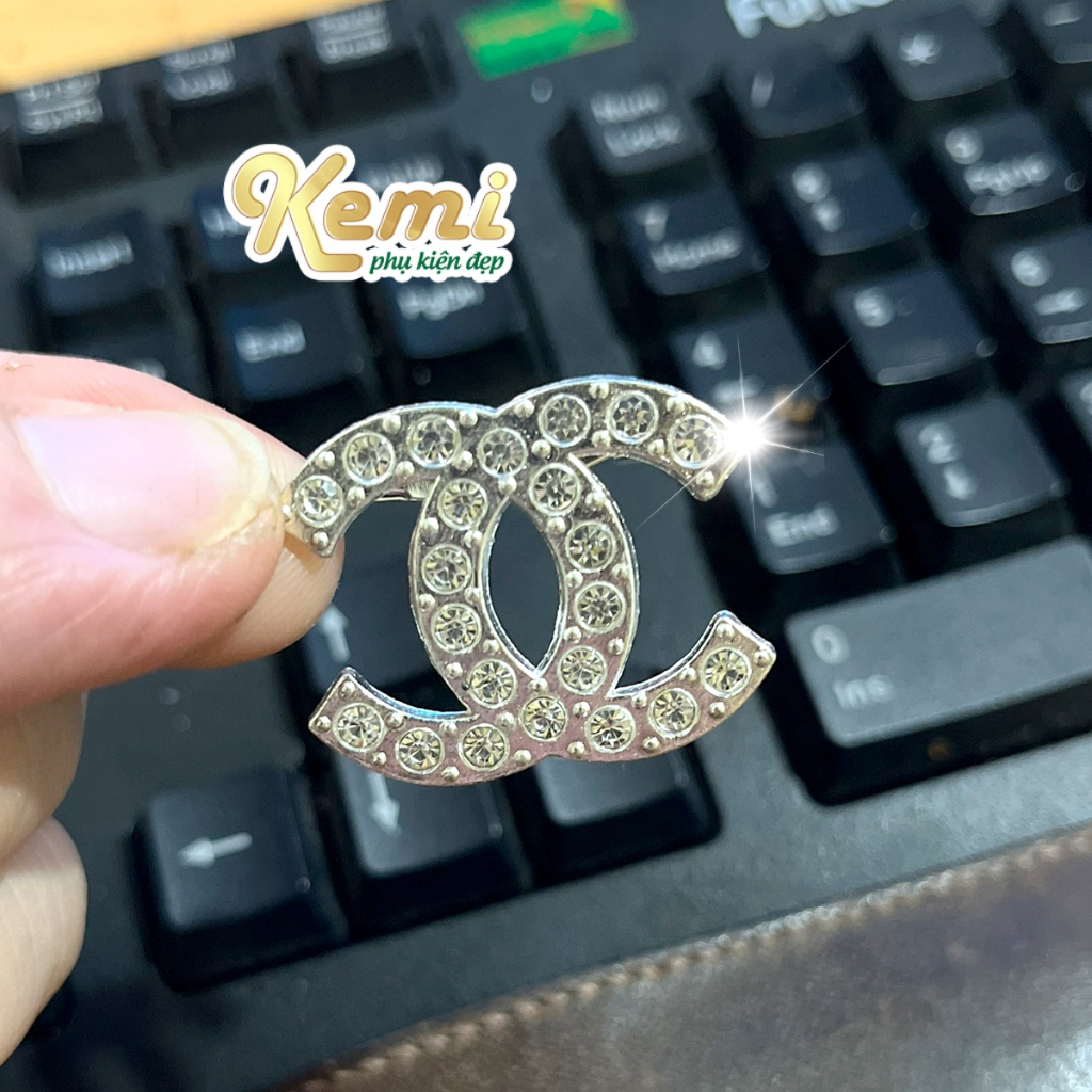 Tag cài áo hình chữ đính đá sáng 2 màu, ghim cài váy đầm size 2x3 cm