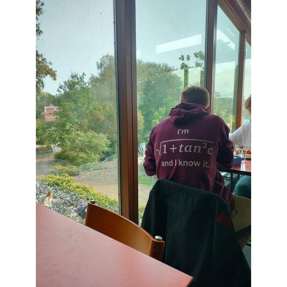 Áo hoodie toán học căn 1 + tan2c LOCAL BRAND