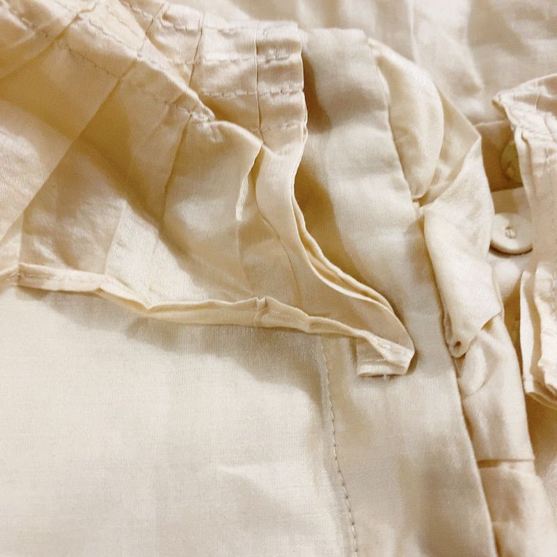 Áo sơ mi nữ màu kem XL