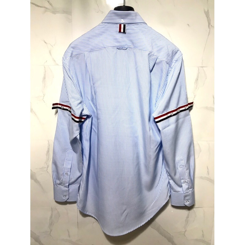 Áo sơ mi thom brown sọc xanh viền 2 tay