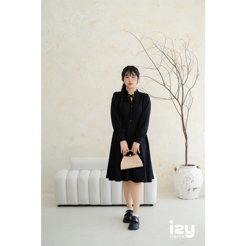 VÁY ĐẦM BIGSIZE NHUNG CỔ TÀU BUỘC NƠ - CHOU DRESS - IZYBYNHI