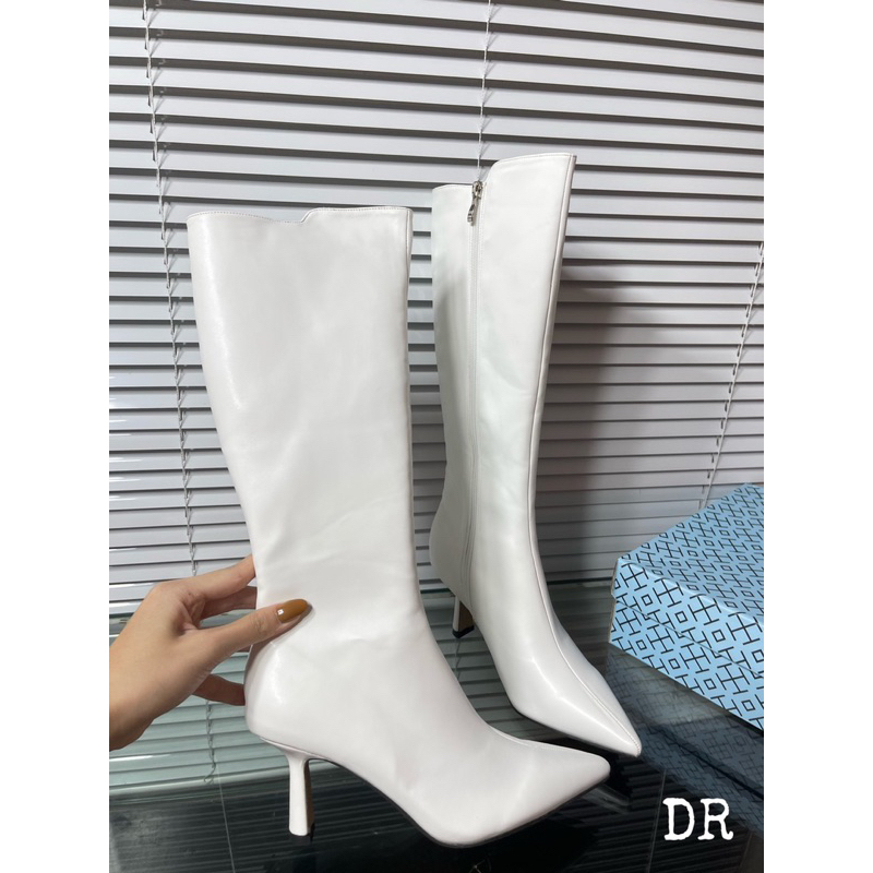 Boot Cao Cổ MPB Trắng Đen Full Size 35-39  -  By Anh Dinh Phuong