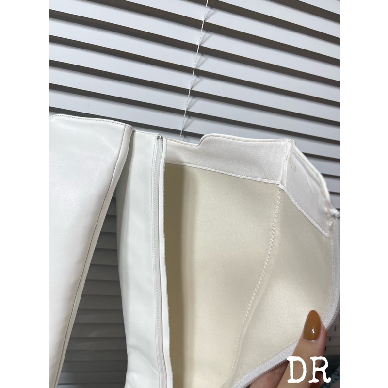 Boot Cao Cổ MPB Trắng Đen Full Size 35-39  -  By Anh Dinh Phuong