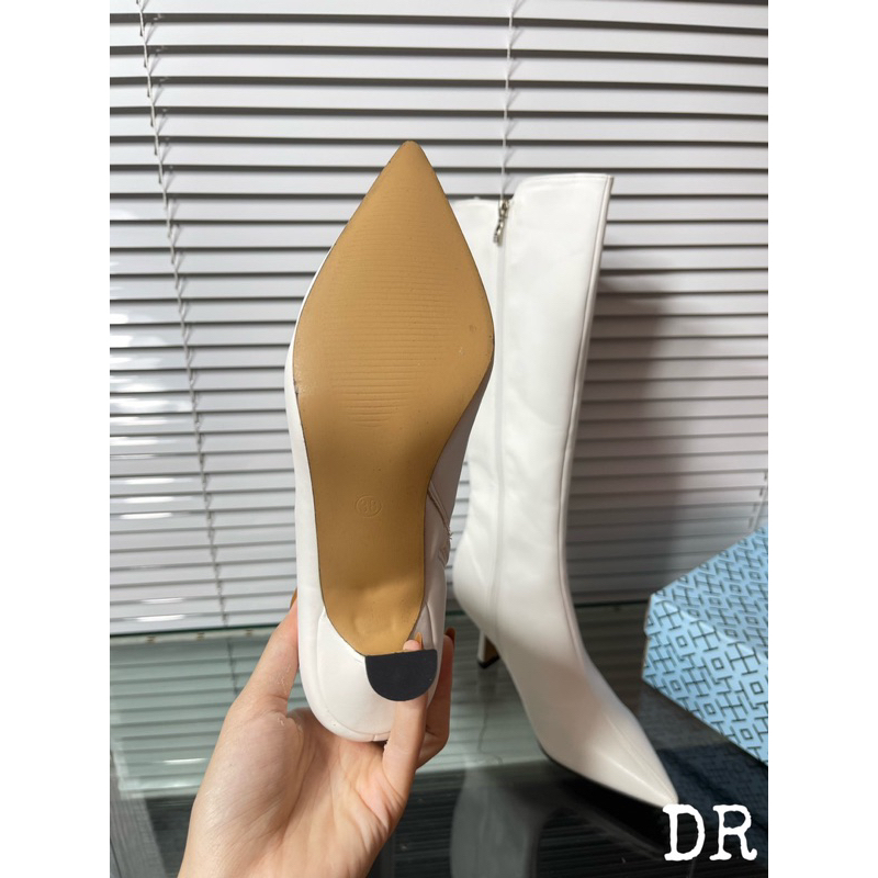 Boot Cao Cổ MPB Trắng Đen Full Size 35-39  -  By Anh Dinh Phuong