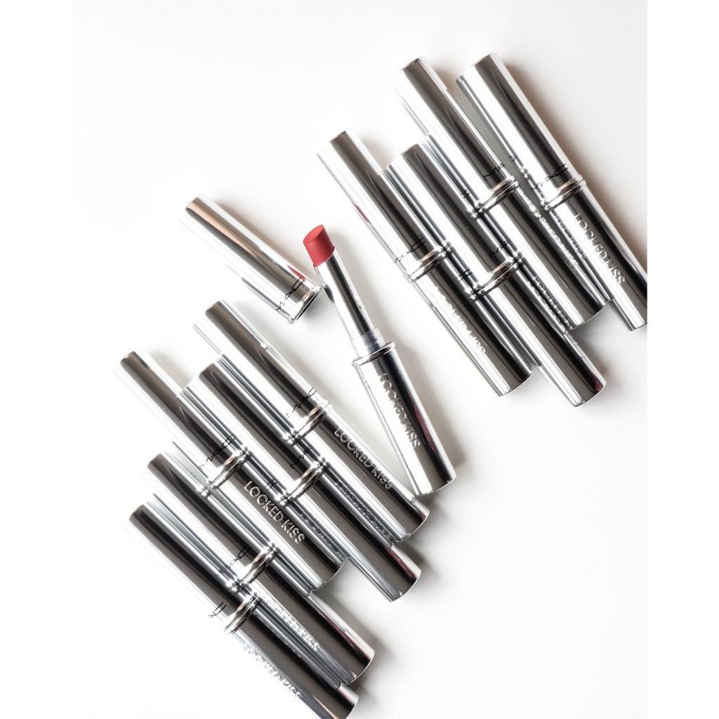 Son Lì MAC Locked Kiss 24hr Lipstick M·A·C 1.8g / Chống Nước, Không Trôi, Hiệu Ứng Lì