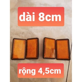 Cặp mắt mèo phản quang gắn 2 bên cốp xe Max