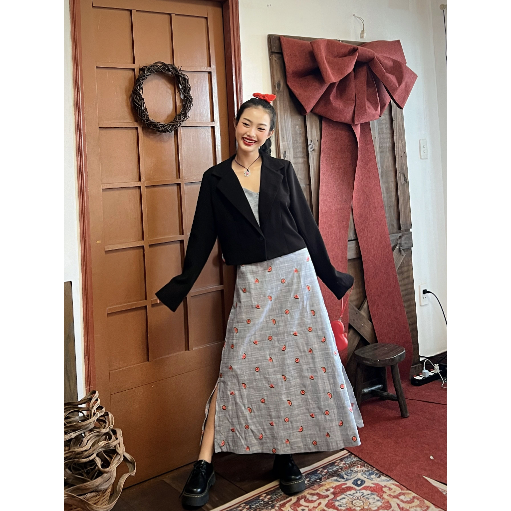 Đầm Hai Dây Form Suông Có Tăng Đơ Chất Linen Thêu Hình Trái Dưa Hấu TIỆM ĐỒ THÁNG 4 MAXI DRESS