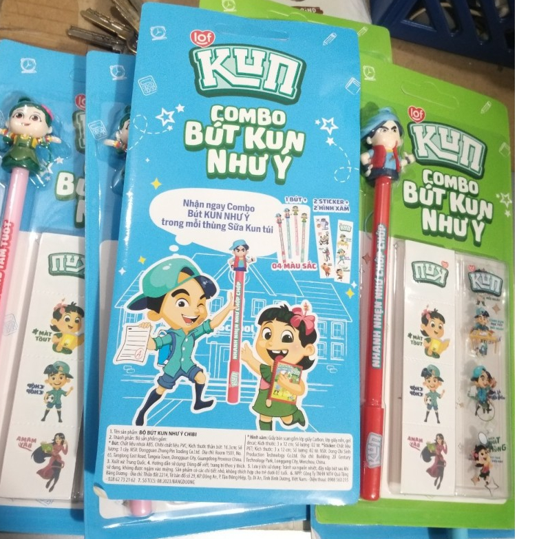 Bút mực nước màu tím Kun kèm sticker,hình dán