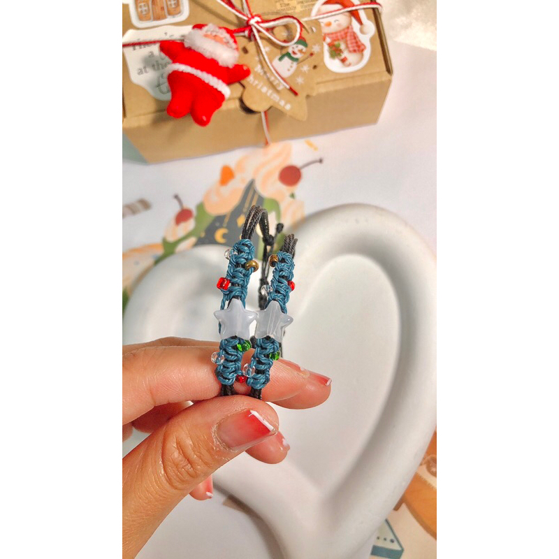 Vòng tay giáng sinh ngôi sao trắng