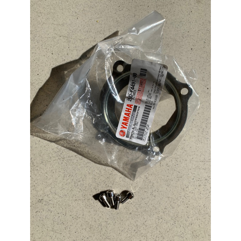 Bát bắt bơm xăng exciter 150 và ốc inox 304