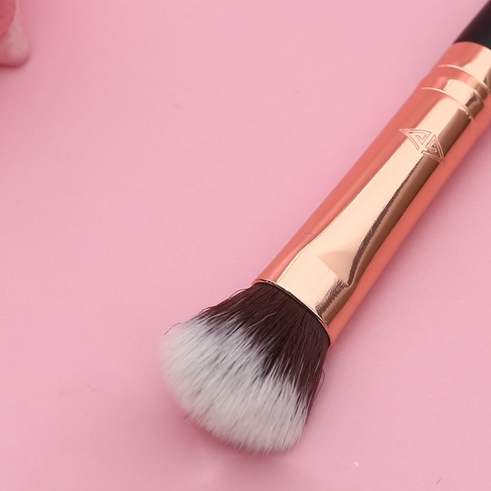 Cọ Phủ Phấn Mắt Vacosi Fluff Shadow Brush E15