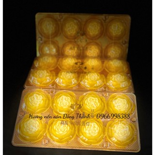 Vỉ nến tealight 8 bông sen có đế, nến bơ cháy sạch, không khói, không muội